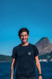Camiseta Masculina Julia Sette Pace - Preta