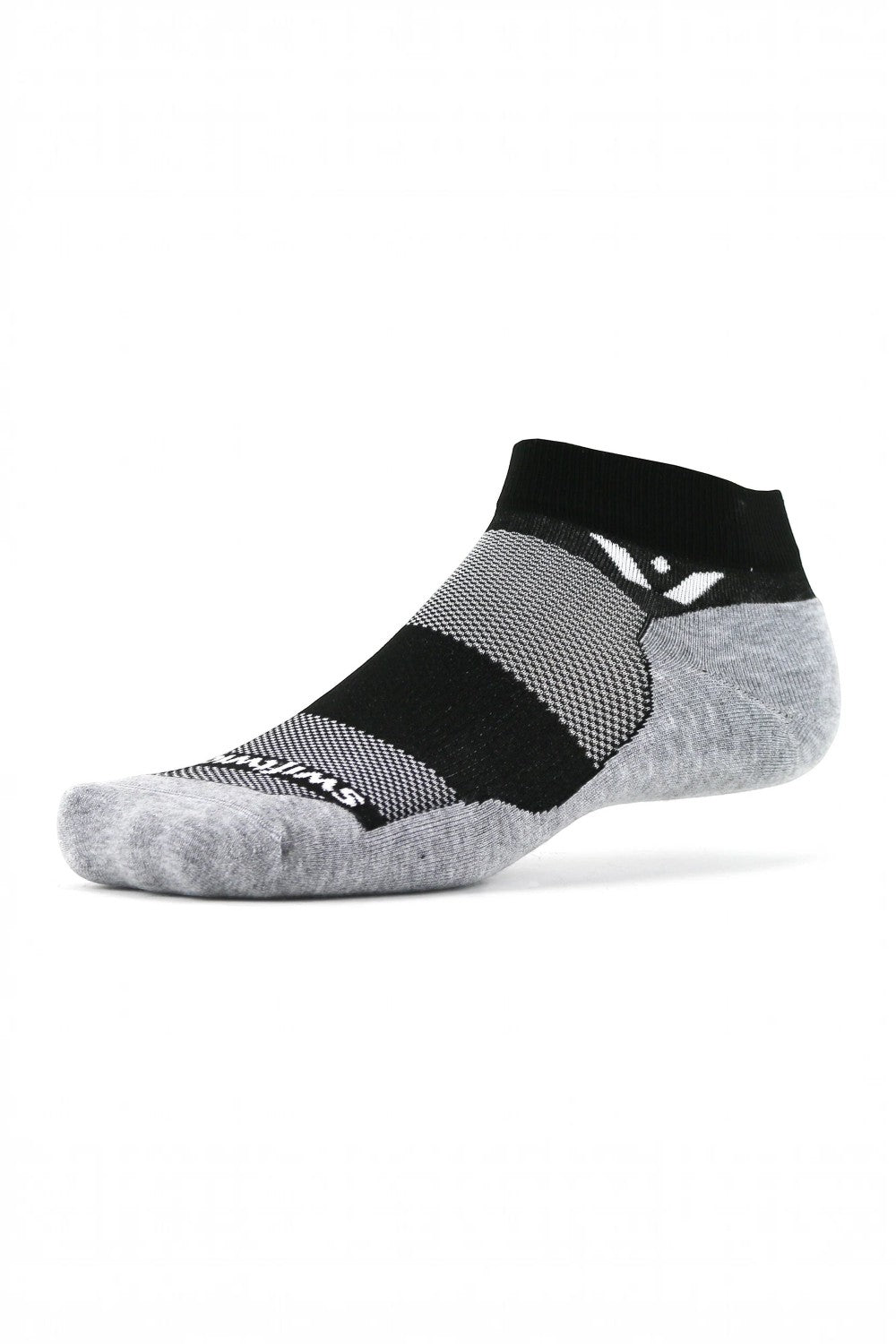 Meia de corrida SPORTBR Swiftwick Maxus de cano baixo, preta e cinza, com amortecimento e design anatômico.
