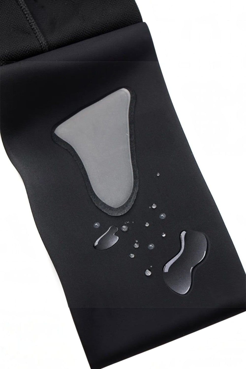 Detalhe do material em neoprene resistente à água da pochete de corrida SPORTBR Neo Racing II na cor azul
