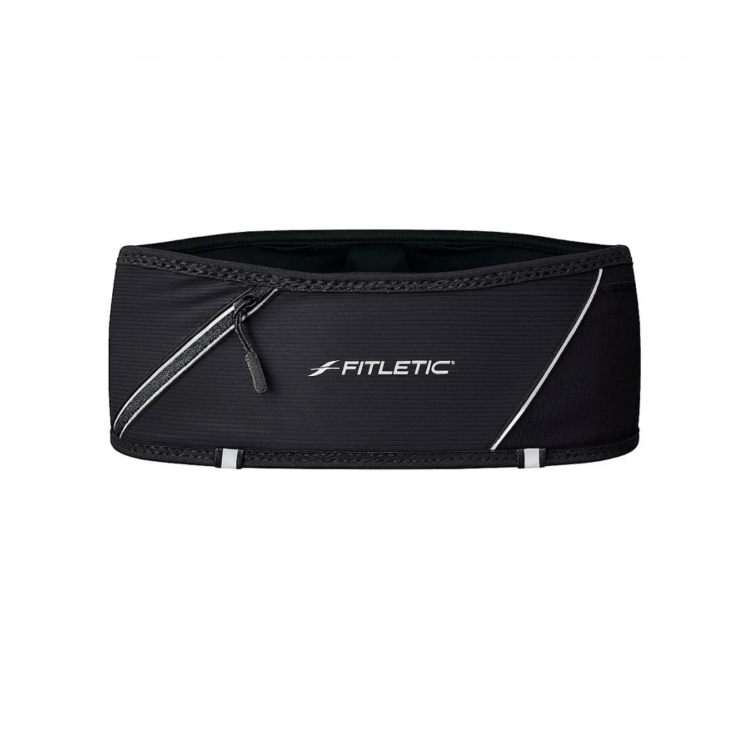 Pochete preta Fitletic 360 Plus para corrida com zíper e detalhes refletivos.