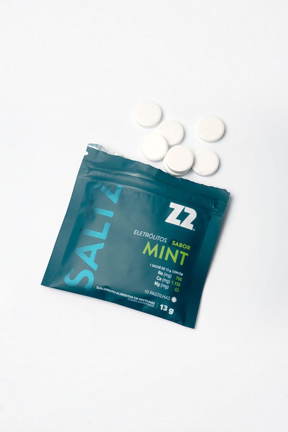 Sachê SPORTBR Saltz Z2 sabor mint com pastilhas de eletrólitos mastigáveis para reposição mineral em fundo branco