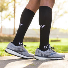 Meia de Compressão Swiftwick Aspire Twelve Cano Alto Joelho - Preta