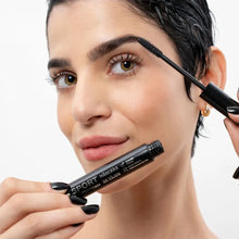 Máscara de Cílios Sport Eyelash 8g - Pink Cheeks - Preta