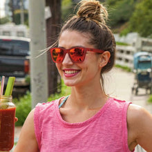 Óculos de Sol Goodr - Phoenix at a Bloody Mary Bar