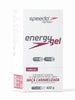 Caixa com 10 sachês de Energy Gel Speedo PWRD Z2 sabor Maçã Caramelizada, com 26g de carboidrato e 109mg de sódio.