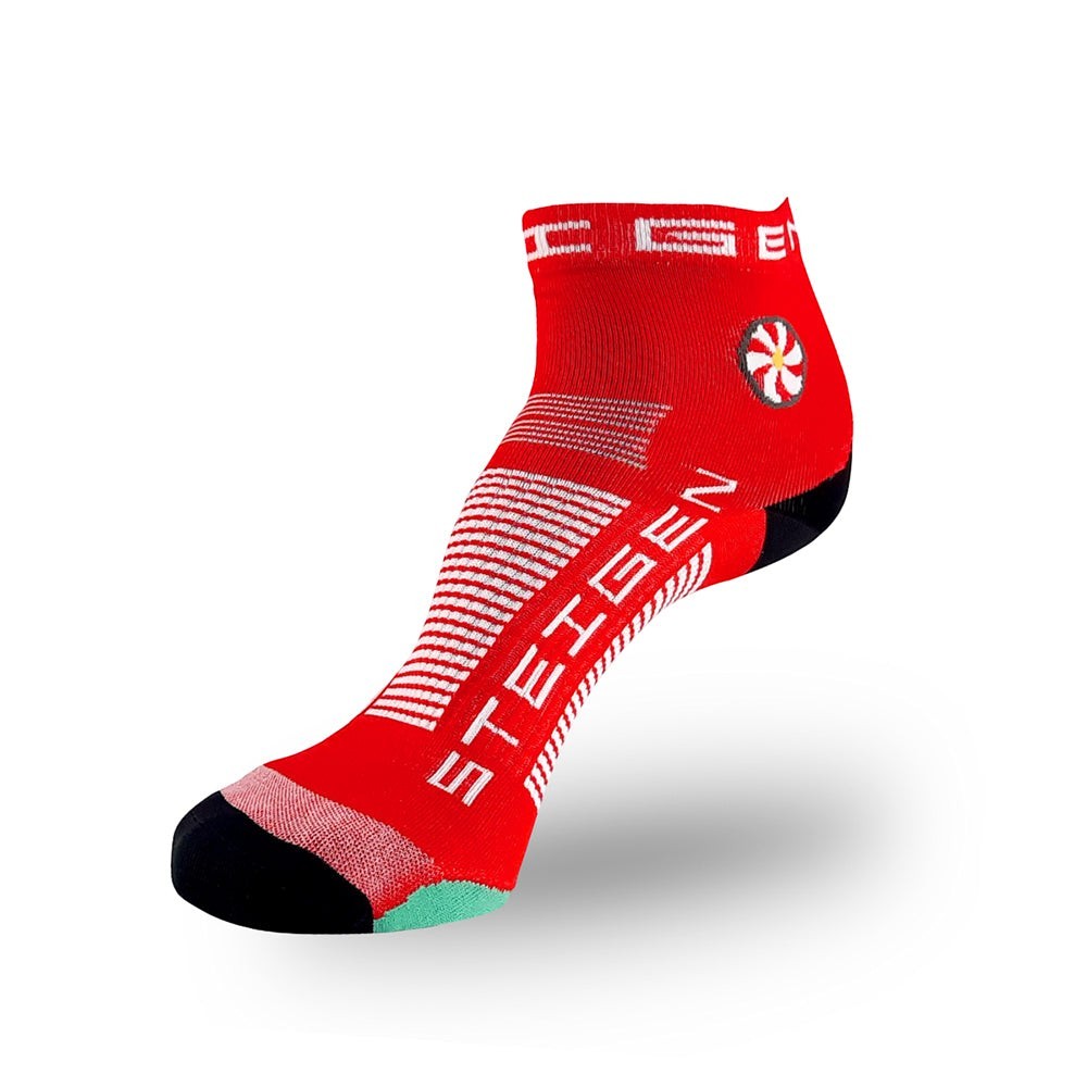 Meia cano baixo vermelha da Steigen com detalhes em branco e logo da marca. Feita em nylon e lycra.