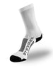 Meia cano alto branca da SPORTBR com detalhes em preto e logo da marca. Feita em nylon e lycra.