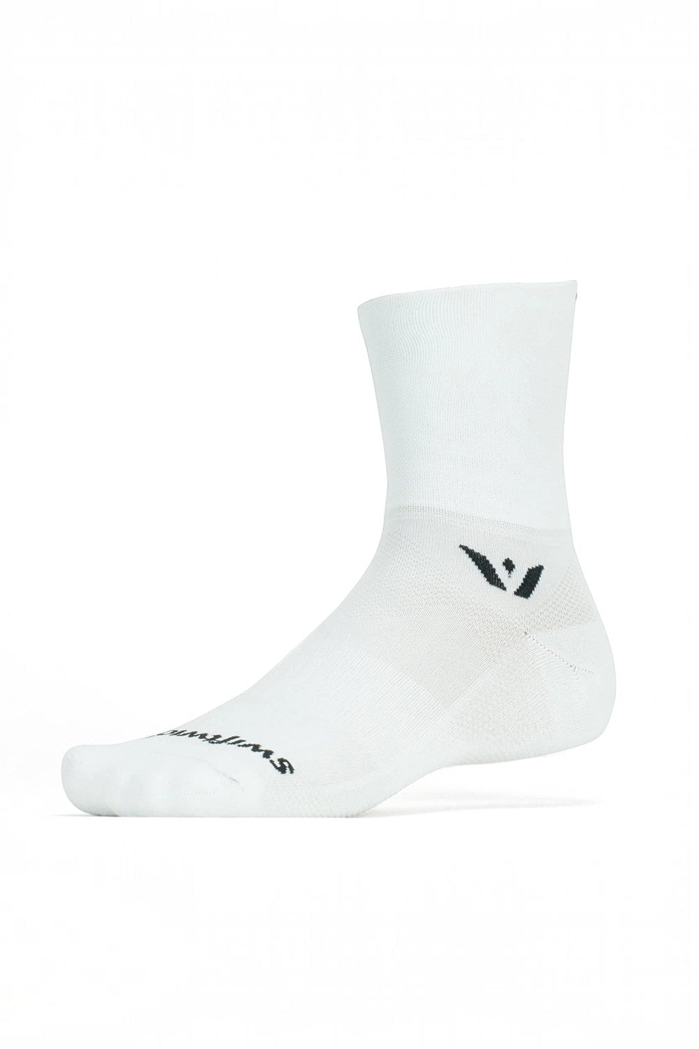 Meia de compressão branca SPORTBR Swiftwick Aspire Four de cano médio com tecido técnico respirável e ajuste anatômico.