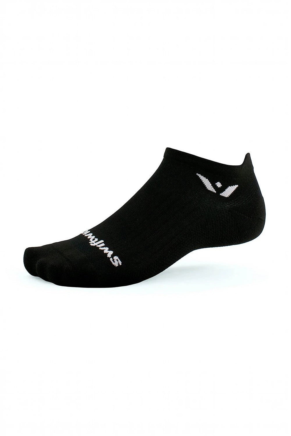 Meia de compressão preta SPORTBR Swiftwick Aspire Zero para corrida, com design ultraleve e ajuste anatômico.