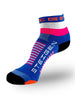 Meia Steigen cano baixo azul com detalhes em rosa, branco e laranja. Ideal para corrida.