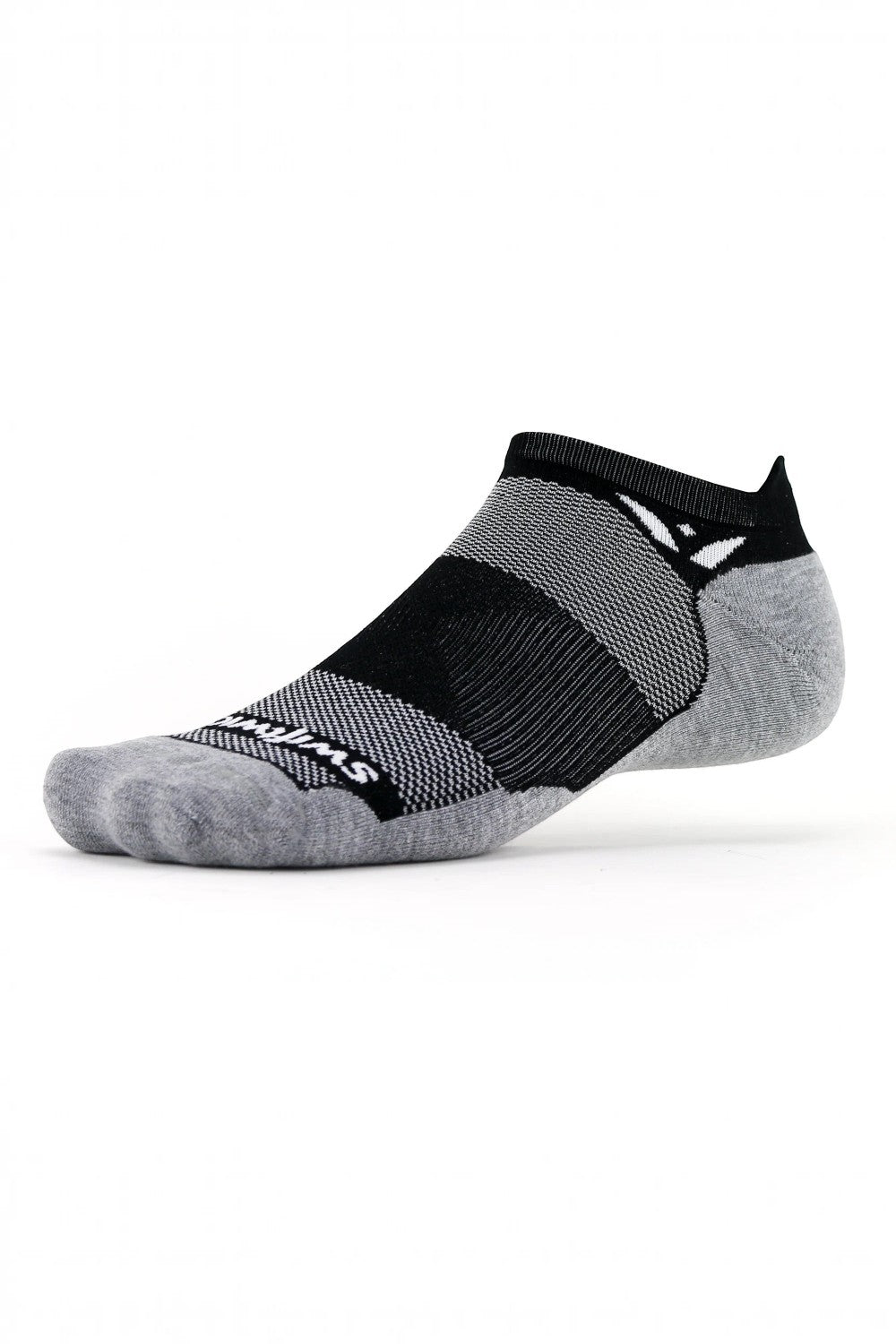 Meia de corrida SPORTBR Swiftwick Maxus preta e cinza, modelo sem cano com amortecimento e compressão anatômica.