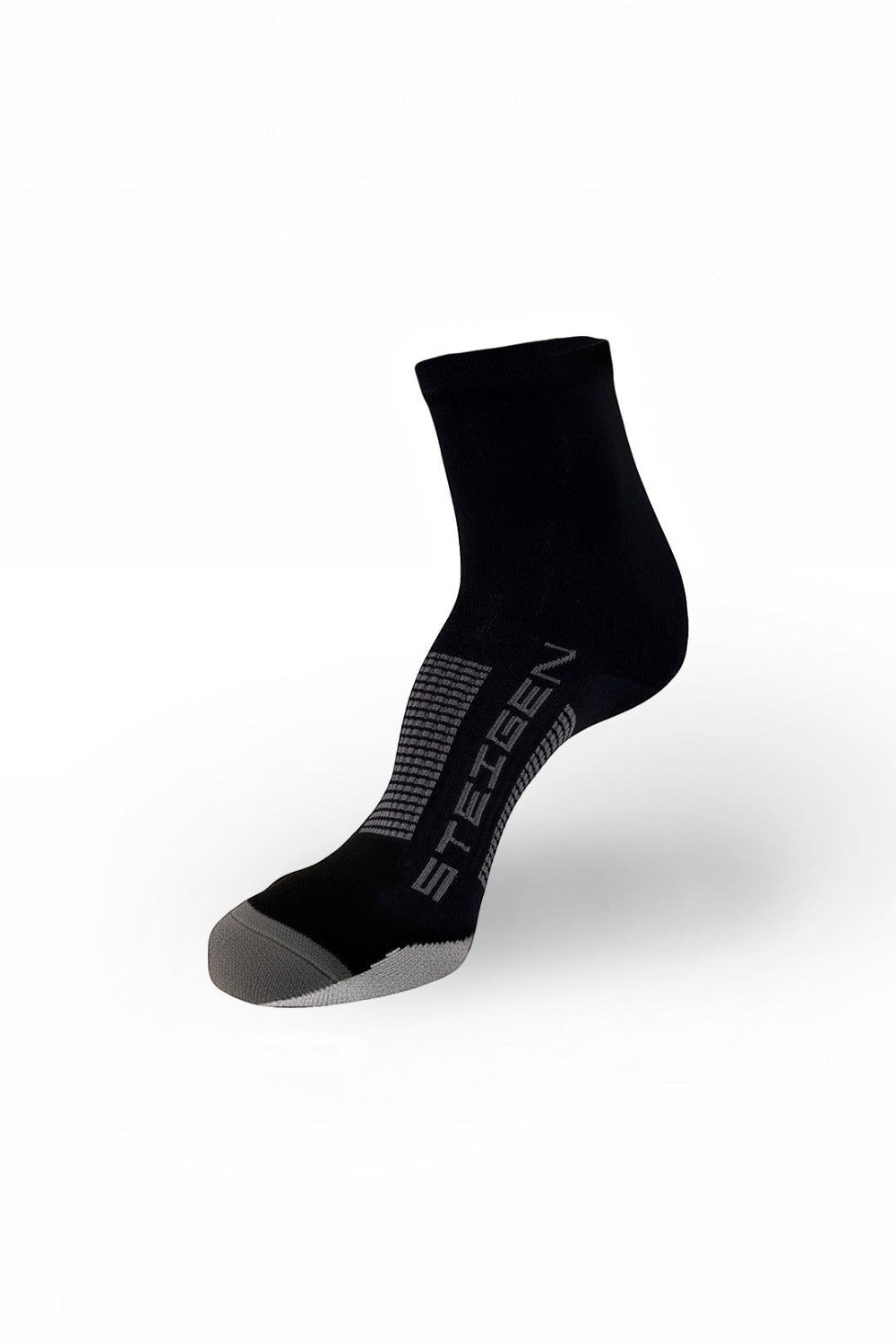 Meia de corrida SPORTBR Steigen preta de cano médio, sem costura, feita em nylon e Lycra para alta performance.