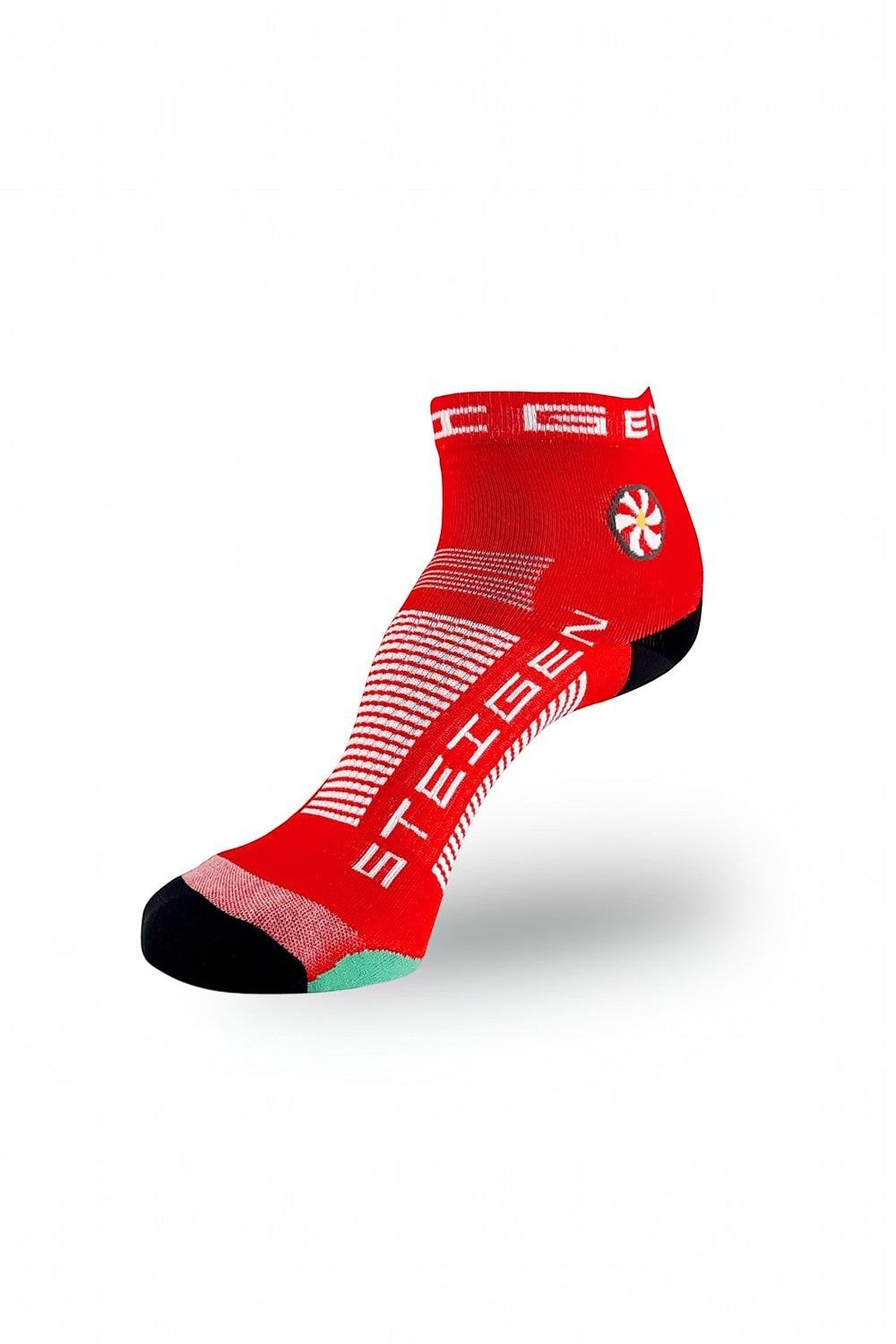 Meia esportiva SPORTBR Steigen cano baixo na cor vermelho cherry, com tecnologia anti-bolhas e tecido respirável.