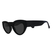 Óculos de sol pretos Goodr In My Cosmic Era, armação de propionato, lentes polarizadas com proteção UVA UVB.