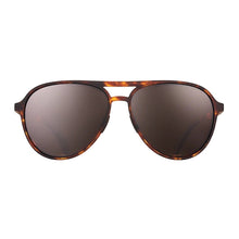 Óculos de sol SPORTBR Amelia Earhart Ghosted Me marrom, armação tartaruga, lentes polarizadas marrons.