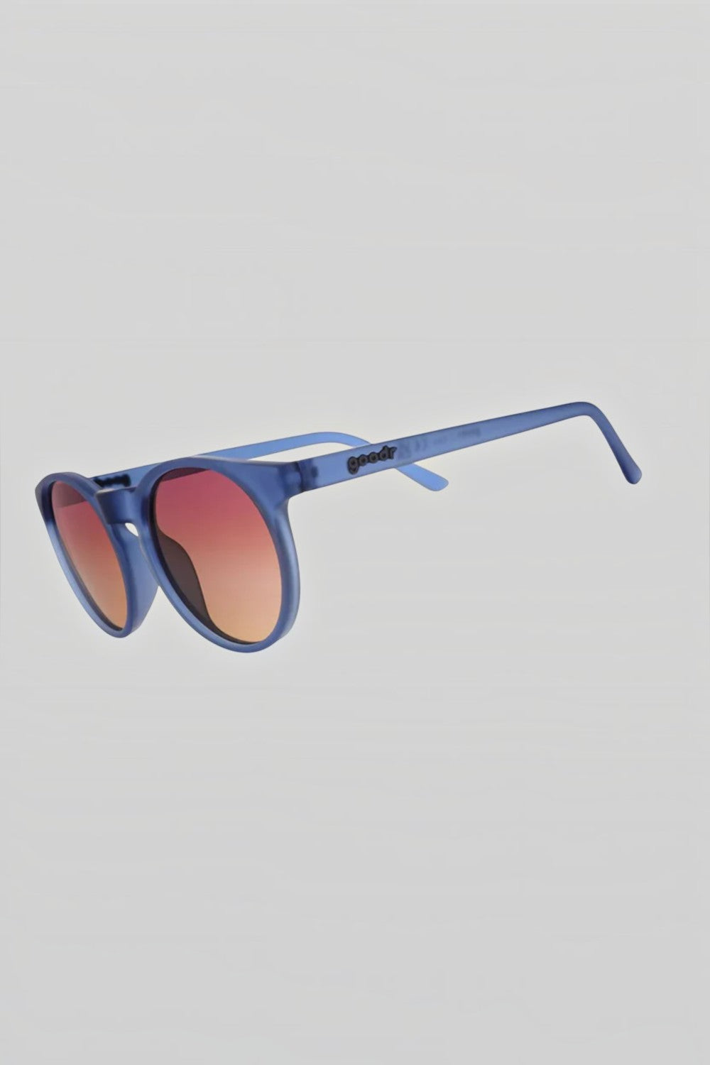 Óculos de sol SPORTBR Goodr Stares Into the Abyss com armação azul fosca e lentes âmbar polarizadas estilo Circle G