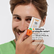 SPORTBR Protetor Solar Facial Antioleosidade e Antiacne FPS 99 FPUVA 45 em bastão, toque seco e acabamento matte.