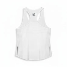 Regata feminina SPORTBR branca ultraleve em AirMesh para corrida, com detalhes refletivos e corte a laser.
