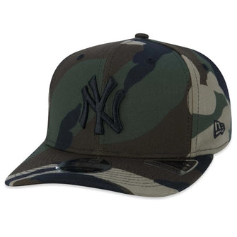 Boné 9FIFTY Stretch Snap Snapback MLB New York Yankees Aba Curva - Camuflado Verde